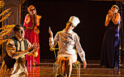 En la cresta de la ola. ¿Qué hace un espectáculo como tú en un teatro como este?